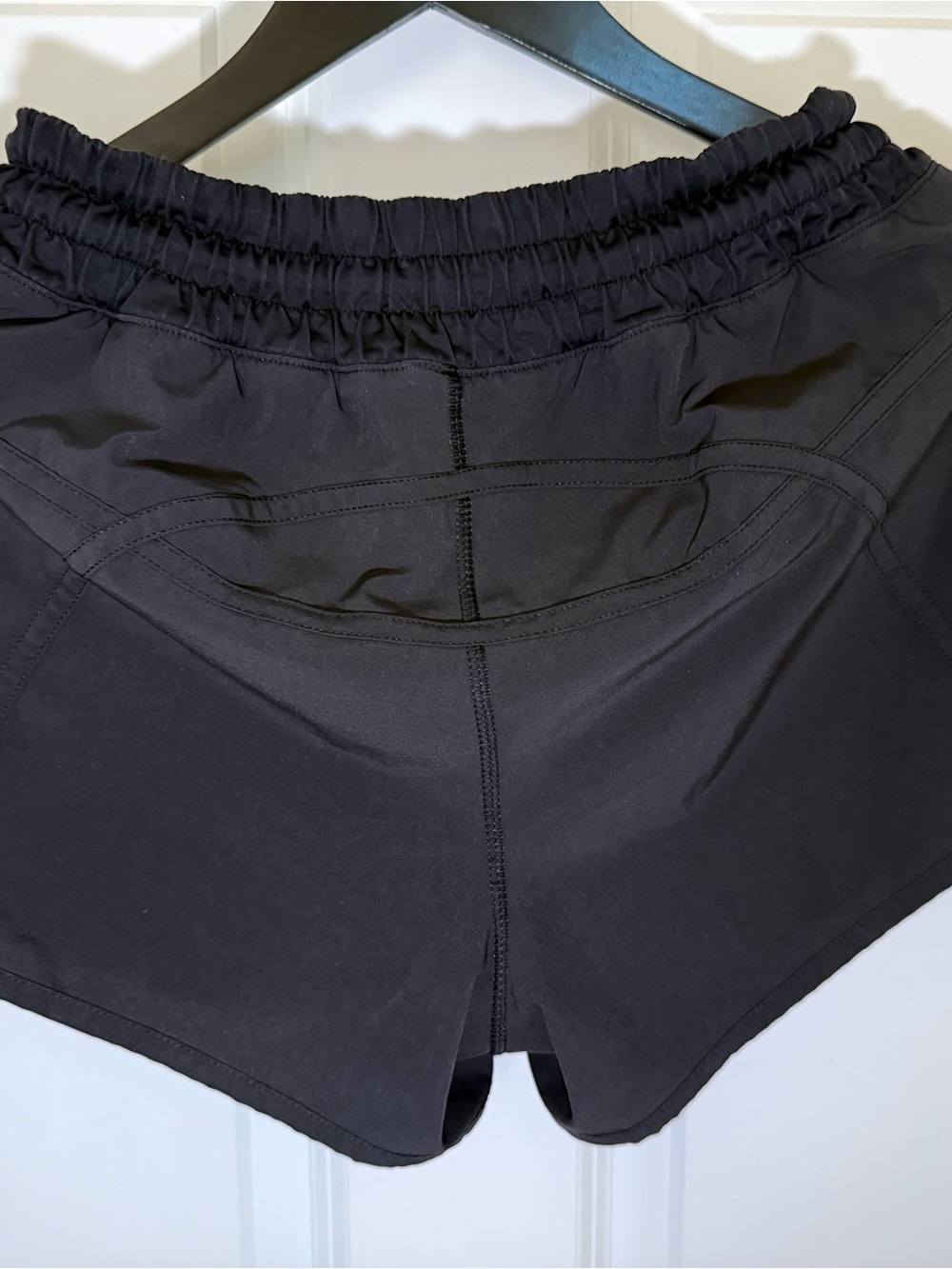 lululemon athletica Black Women's Athletic Shorts with Elastic Waist - Picture 6 of 7